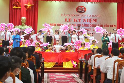 Kỷ niệm 75 năm thành lập Chi bộ Đảng Cộng sản đầu tiên huyện Nà Hang