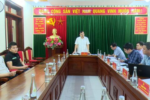 Đồng chí Nguyễn Văn Thắng, Bí thư Huyện ủy đối thoại trực tiếp với công dân