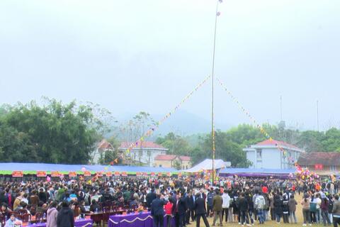 Lễ hội Lồng Tông gắn với Hội thi thêu, dệt thổ cẩm xã Yên Hoa xuân Giáp Thìn 2024