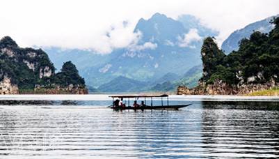 Kỳ thú hồ Na Hang 